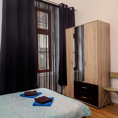 M Central Apartments Cluj Napoca Bagian luar foto